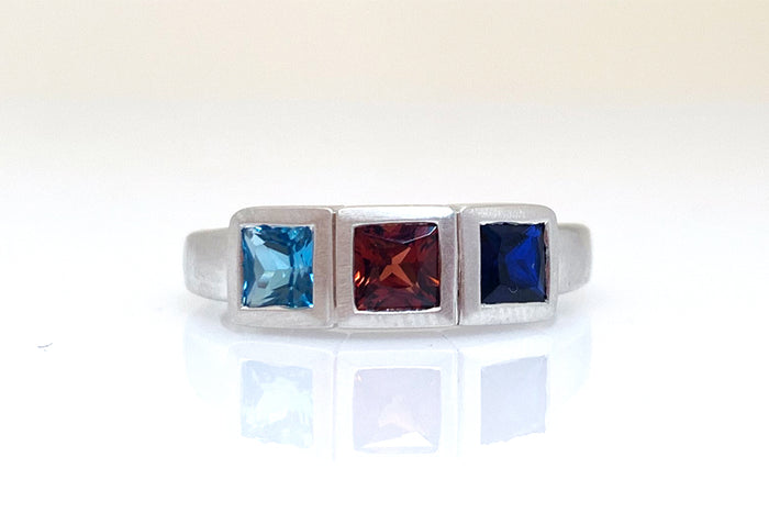 Custom 3 Birthstone Ring for Mom